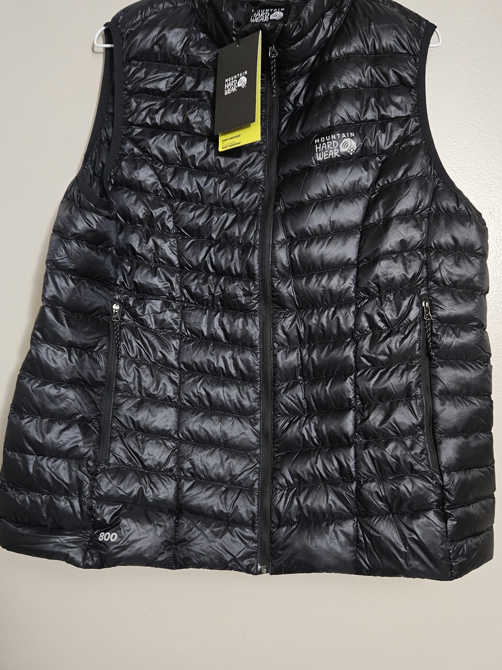 Mountain Hardwear Women's Ghost Whisper Black Down Vest